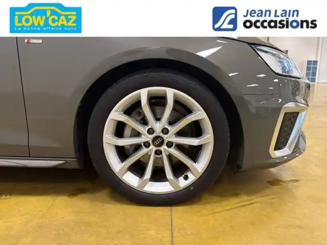 Audi A4 avant 40 tdi 204 s tronic 7 — photo 9