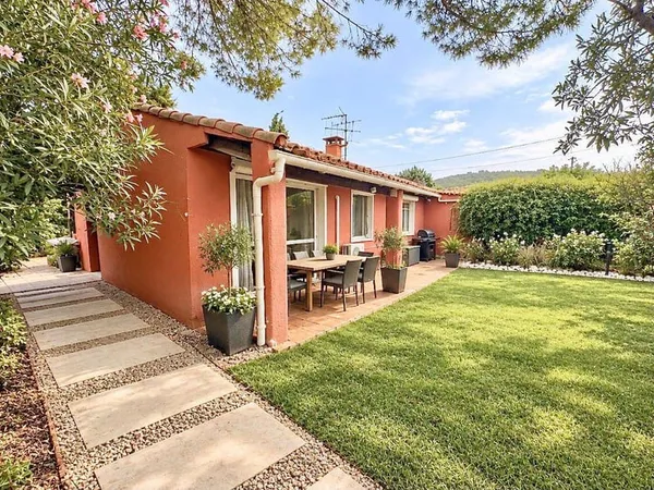 Maison de plain-pied 4 pièces 90 m²