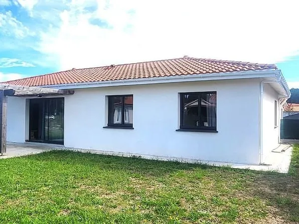 Maison neuve de 106 m² avec jardin et garage à Pontenx-les-Forges