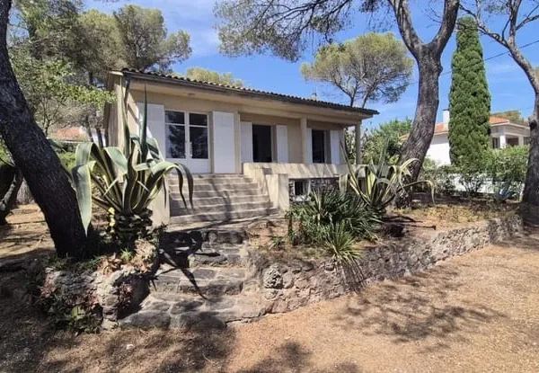 VILLA - SAINT RAPHAEL