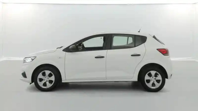 Dacia Sandero sce 65 - 22 — photo 11