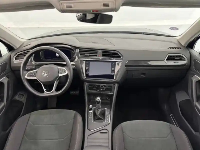 Volkswagen Tiguan 1.4 ehybrid 245ch dsg6 — photo 38