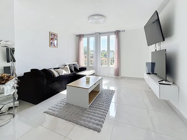 Valence Chateauvert Appartement 3 pièces de 59 m2 + cave