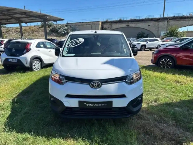 Toyota Proace city medium 110 vvt-i dynamic mc23 — photo 9