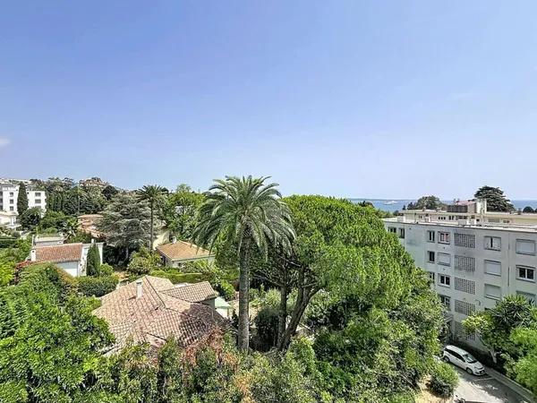 Appartement 2 pièces 67 m²