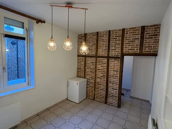 Beau Duplex de caractère Atypique Plein Centre