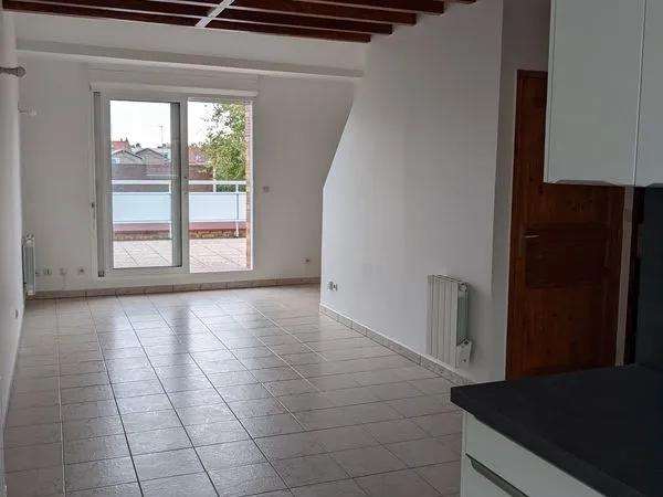 A LOUER T2 de 44m2 Centre Ville LA MADELEINE (59110) Avec Terrasse et place de parking