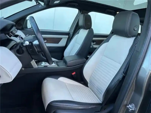 Land Rover Discovery Sport mark vi p300e phev awd bva — photo 36