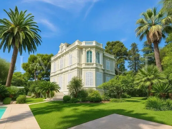 Villa 11 pièces 421 m²
