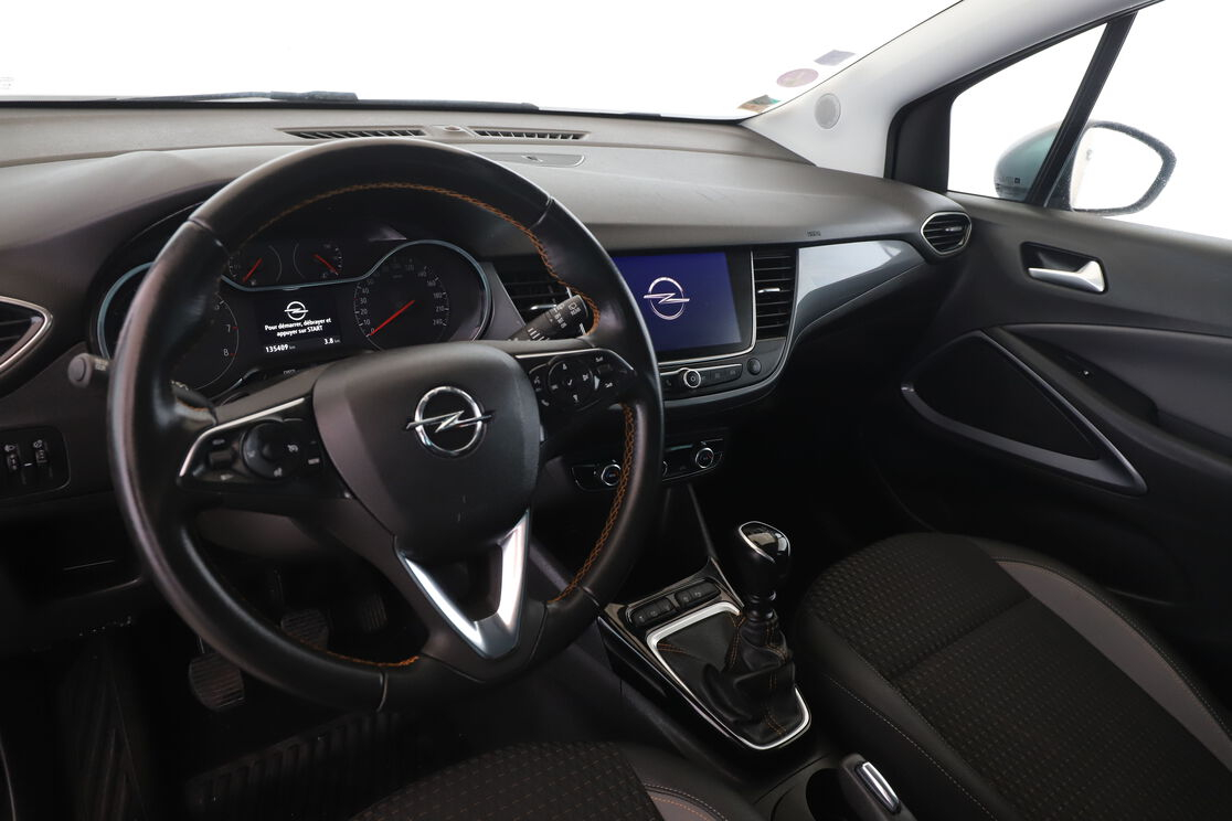 Opel Crossland X 1.2 Turbo Elegance Business — photo 10