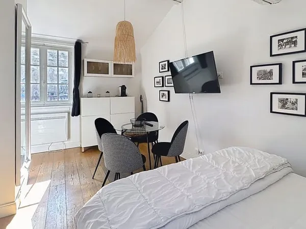 Studio 1 pièce 18 m²