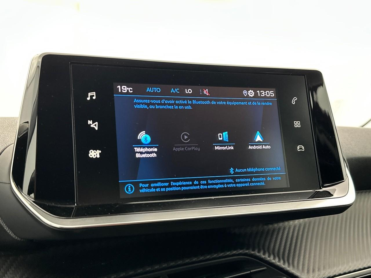 Peugeot 2008 puretech 100 s&s bvm6 allure — photo 23