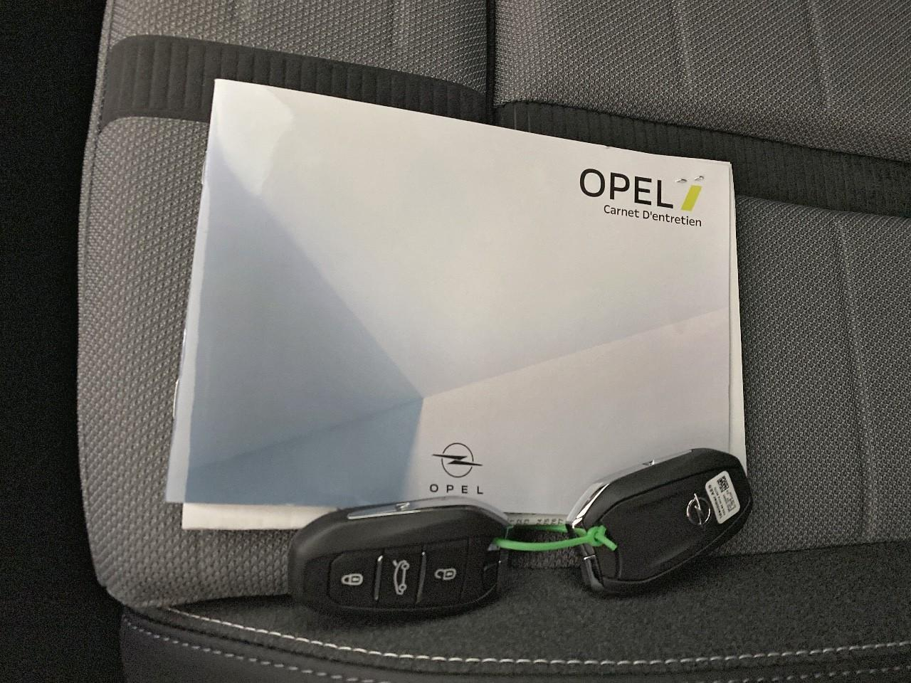 Opel Grandland 1.2 turbo hybrid 145 ch e-dct6 gs — photo 18