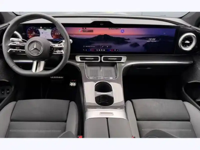 Mercedes Glc 400 4matic avec technologi — photo 11