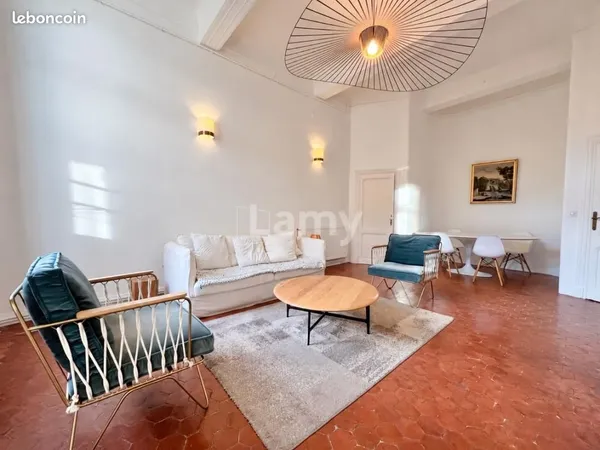 Appartement 2 pièces 52 m²