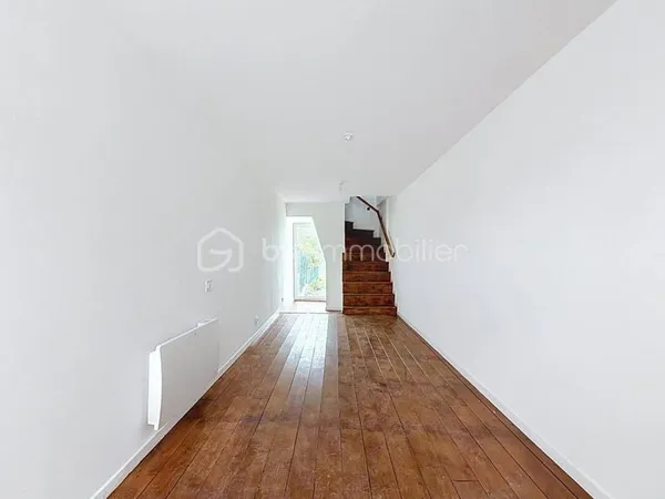 Maison 2 pièces 56 m²