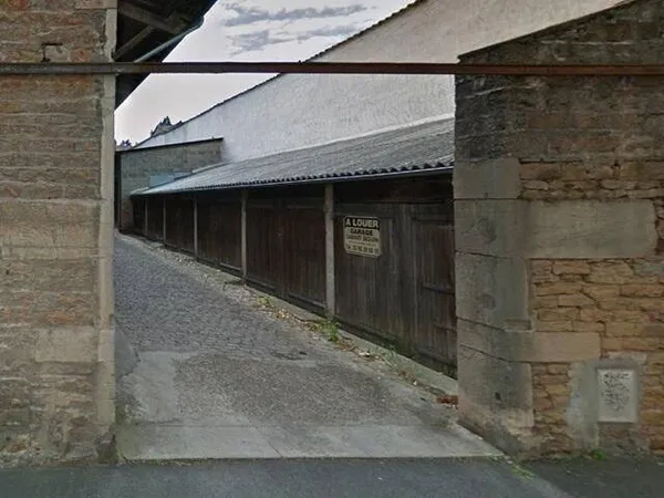 Stationnement Location Mâcon 60€