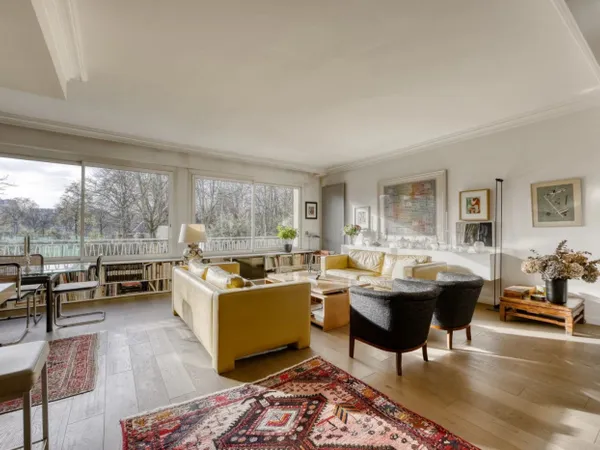 Appartement de réception avec une vue dégagée