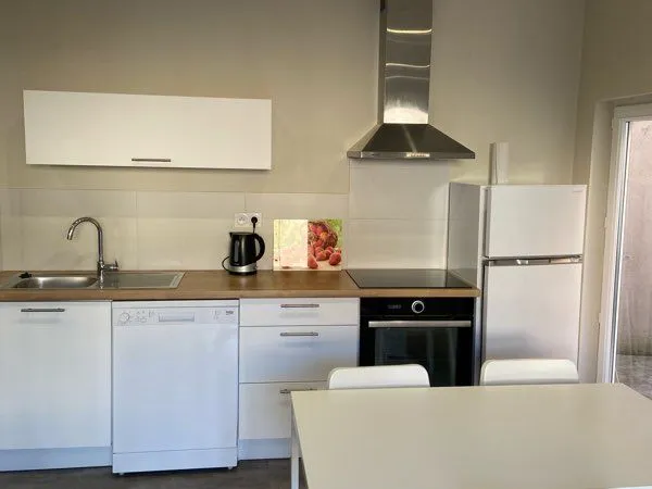 Appartement T2, meublé, centre ville Lavaur, avec terrasse