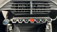 Peugeot 2008 1.2 PureTech 130ch S&S Style — photo 19