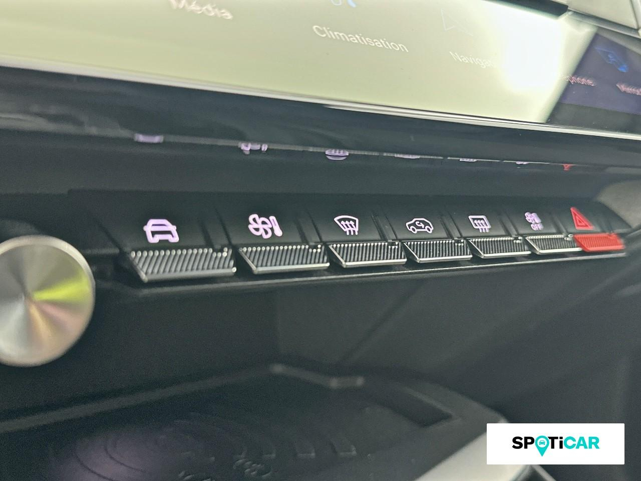 Peugeot 308 phev 180ch gt e-eat8 — photo 15