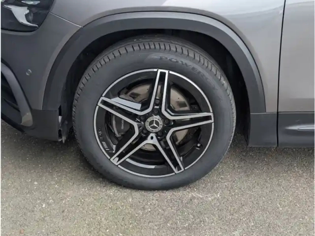 Mercedes Glb 200 d — photo 9