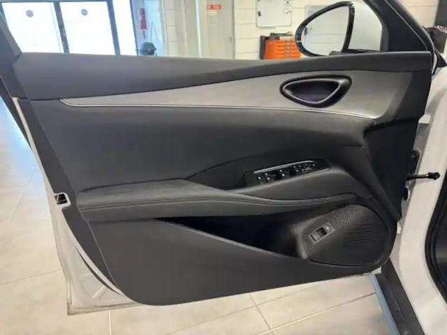 Byd Seal 6 1.5 phev dm-i comfort lite — photo 14
