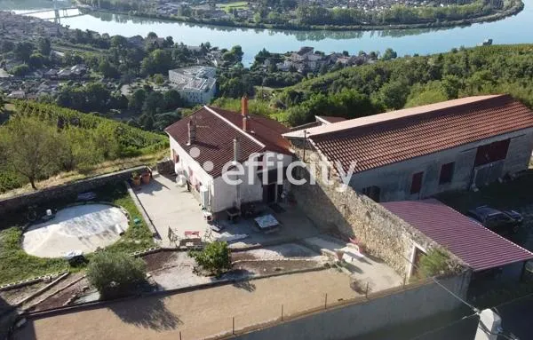 Maison 6 pièces 169 m²
