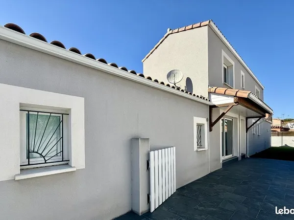 Maison 4pieces 150 metres de la plage 105 m²