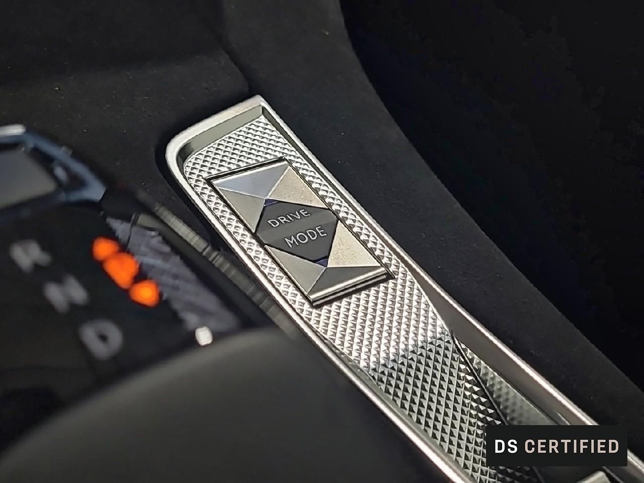 Ds Ds 7 crossback bluehdi 130 eat8 pallas — photo 23