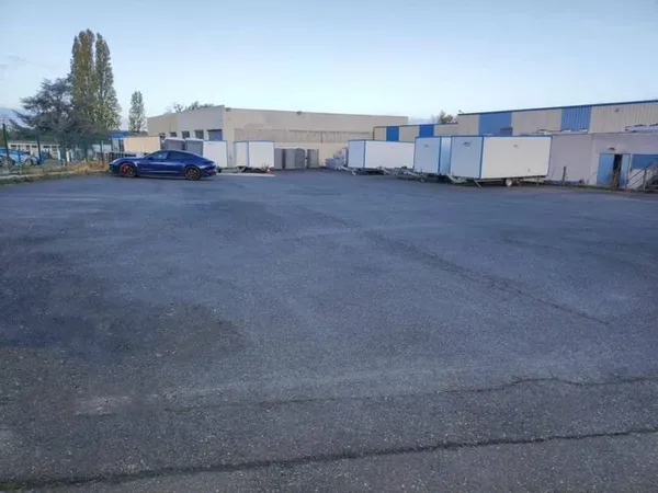 Terrain 1240 m²