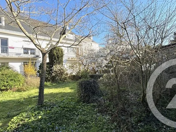Maison 9 pièces 202 m²