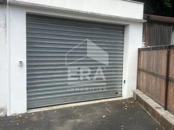 Garage 20 m²