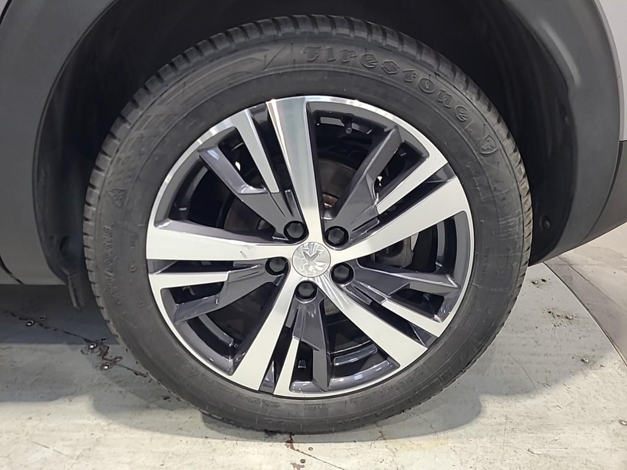 Peugeot 3008 bluehdi 130ch s&s eat8 allure pack — photo 16