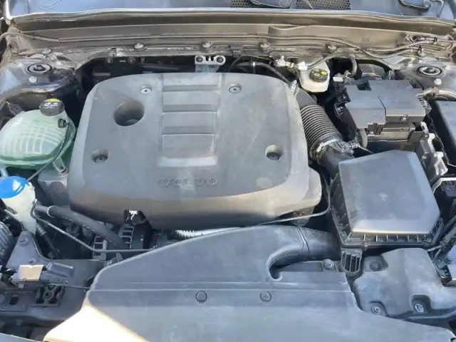Volvo Xc40 d3 adblue 150 ch geartronic 8 — photo 68