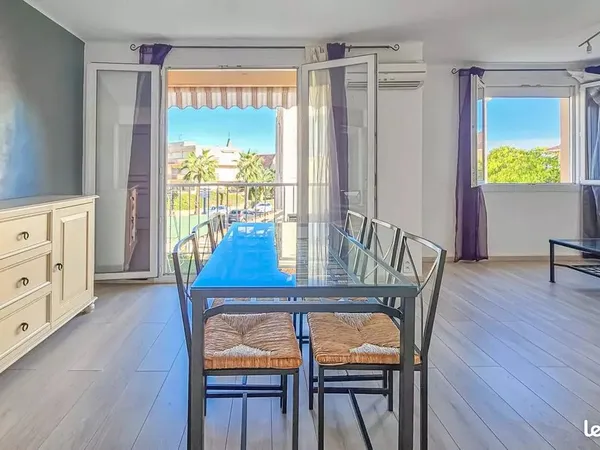 Appartement T3 Hyères Ouest Lumineux avec Cave et Stationnement privatif 250000