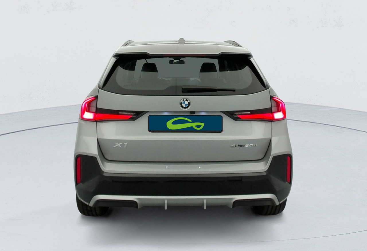 BMW X1 — photo 4