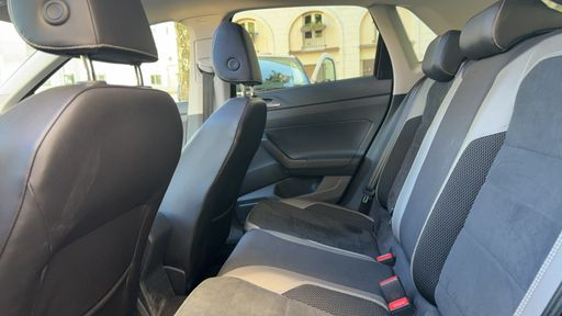 Volkswagen Polo 1.0 TSI 115 DSG7 - Carat Exclusive – 2018 – 105469 km – Essence – Boîte Automatique — photo 17