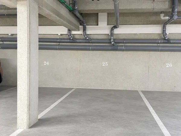 Parking 11 m²