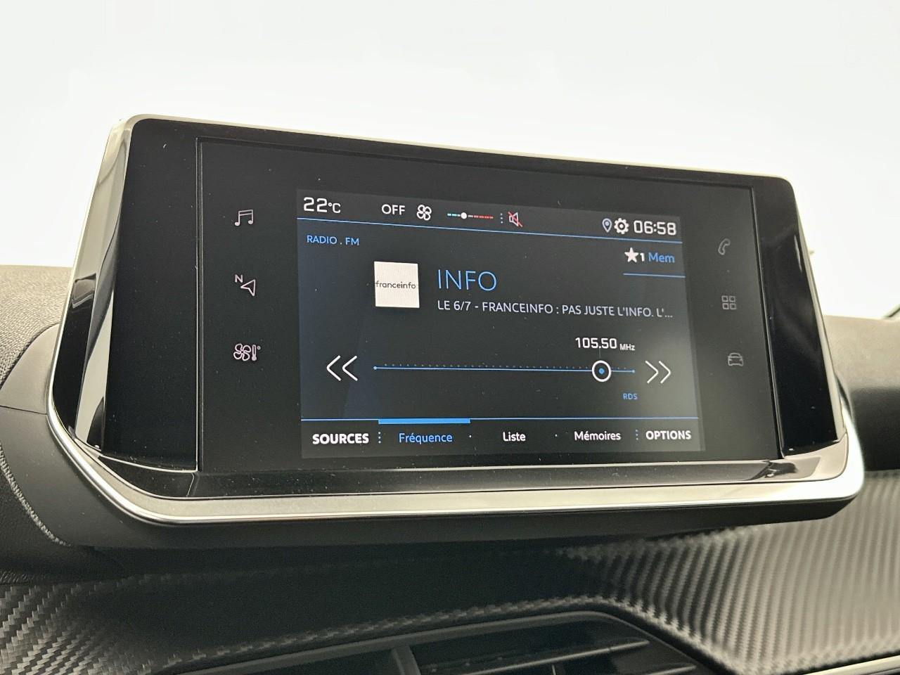 Peugeot 208 puretech 100 s&s bvm6 style — photo 22