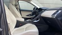 Jaguar E-Pace 2.0D 180ch R-Dynamic SE AWD BVA9 — photo 15