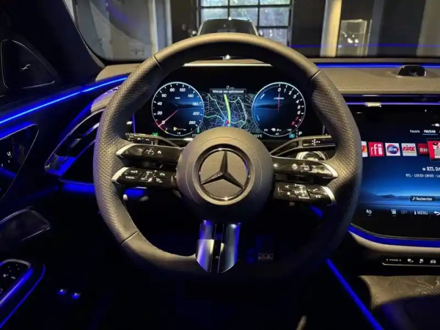 Mercedes Classe E break 300 e hybrid eq 9g-tronic — photo 50