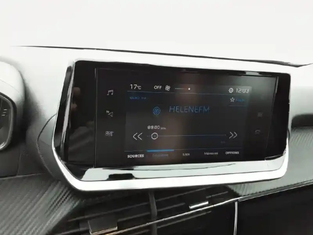 Peugeot 2008 puretech 130 s&amp;s bvm6 — photo 29
