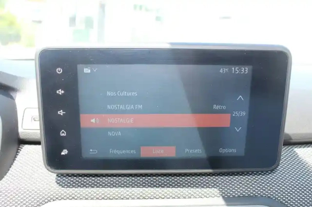 Dacia Sandero eco-g 100 — photo 36
