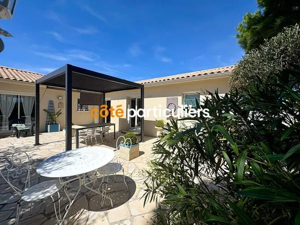 Maison de plain-pied 5 pièces 122 m²
