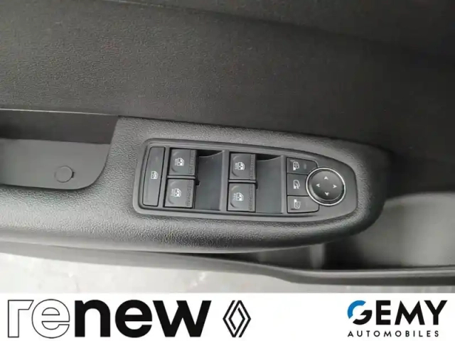 Renault Arkana mild hybrid 140 edc fap - 22 — photo 50