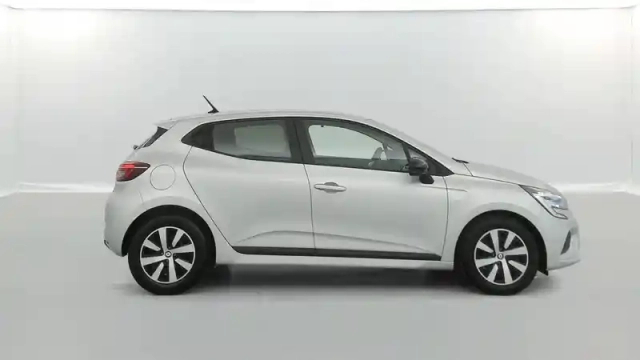 Renault Clio tce 90 — photo 15