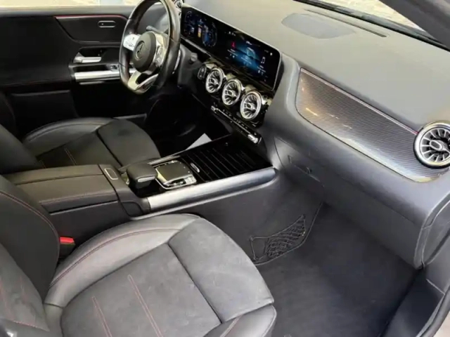 Mercedes Classe B 180 d amg line edition — photo 9