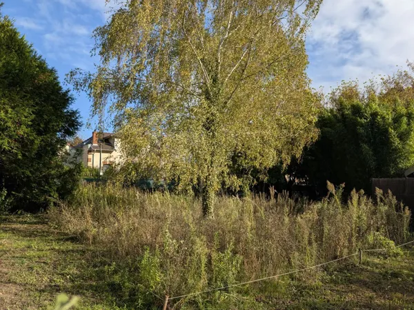 Terrain en individuel 857 m²