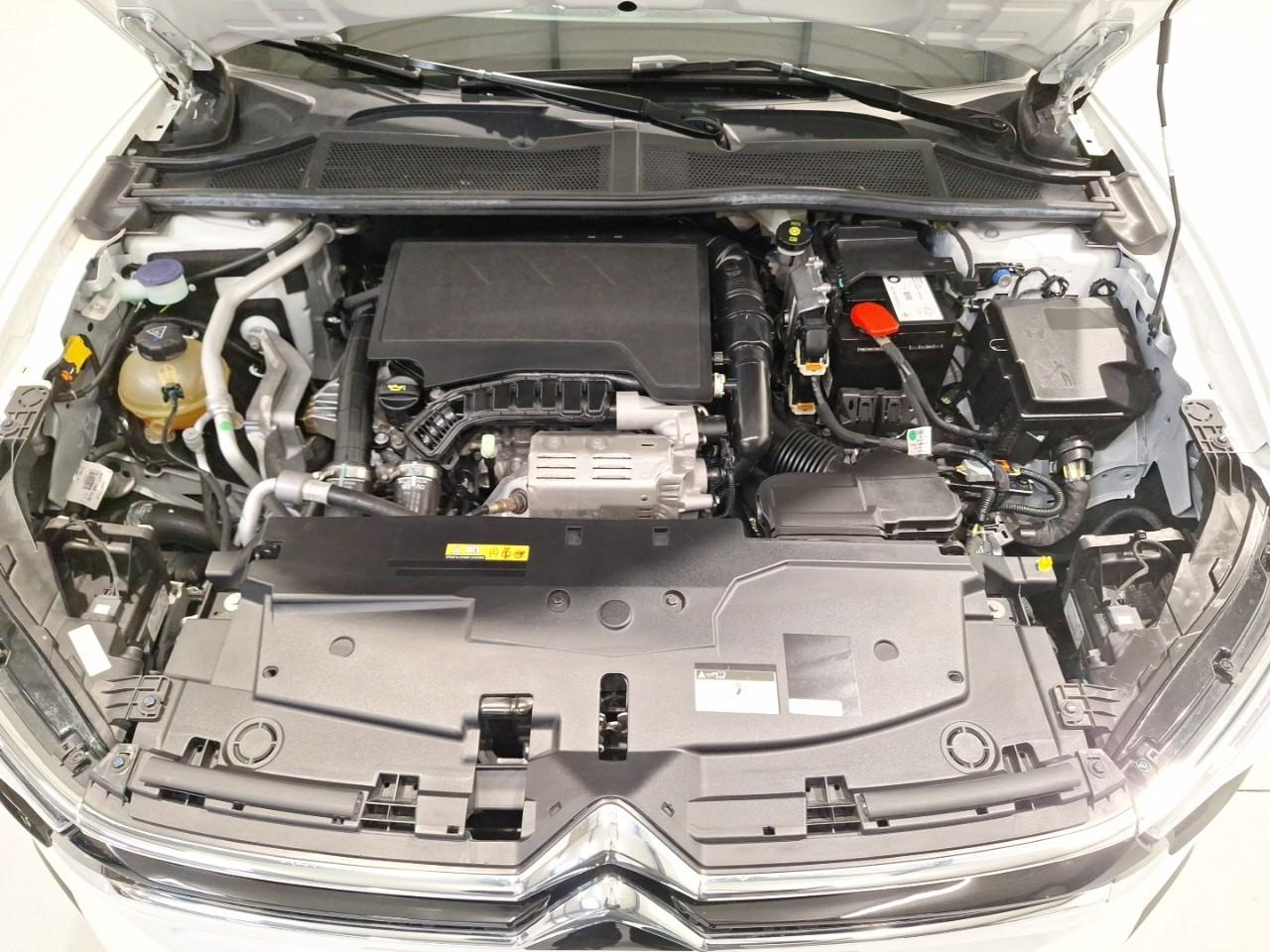 Citroën C5 X puretech 130 s&s eat8 shine — photo 14